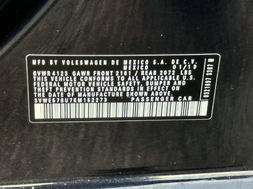 Used 2019 Volkswagen Jetta SEL w/ Cold Weather Package FWD image 26