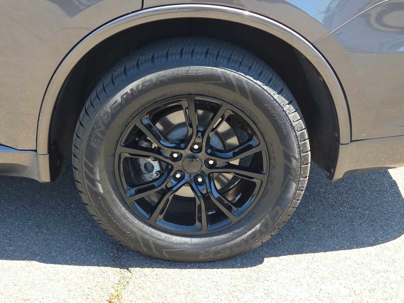 Used 2019 Dodge Durango R/T w/ Trailer Tow Group IV AWD/4WD image 16