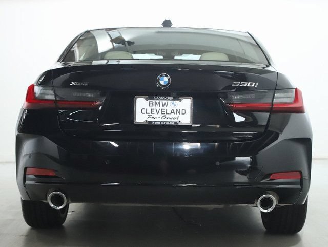 Used 2026 BMW 330i xDrive Sedan w/ Premium Package AWD/4WD image 43