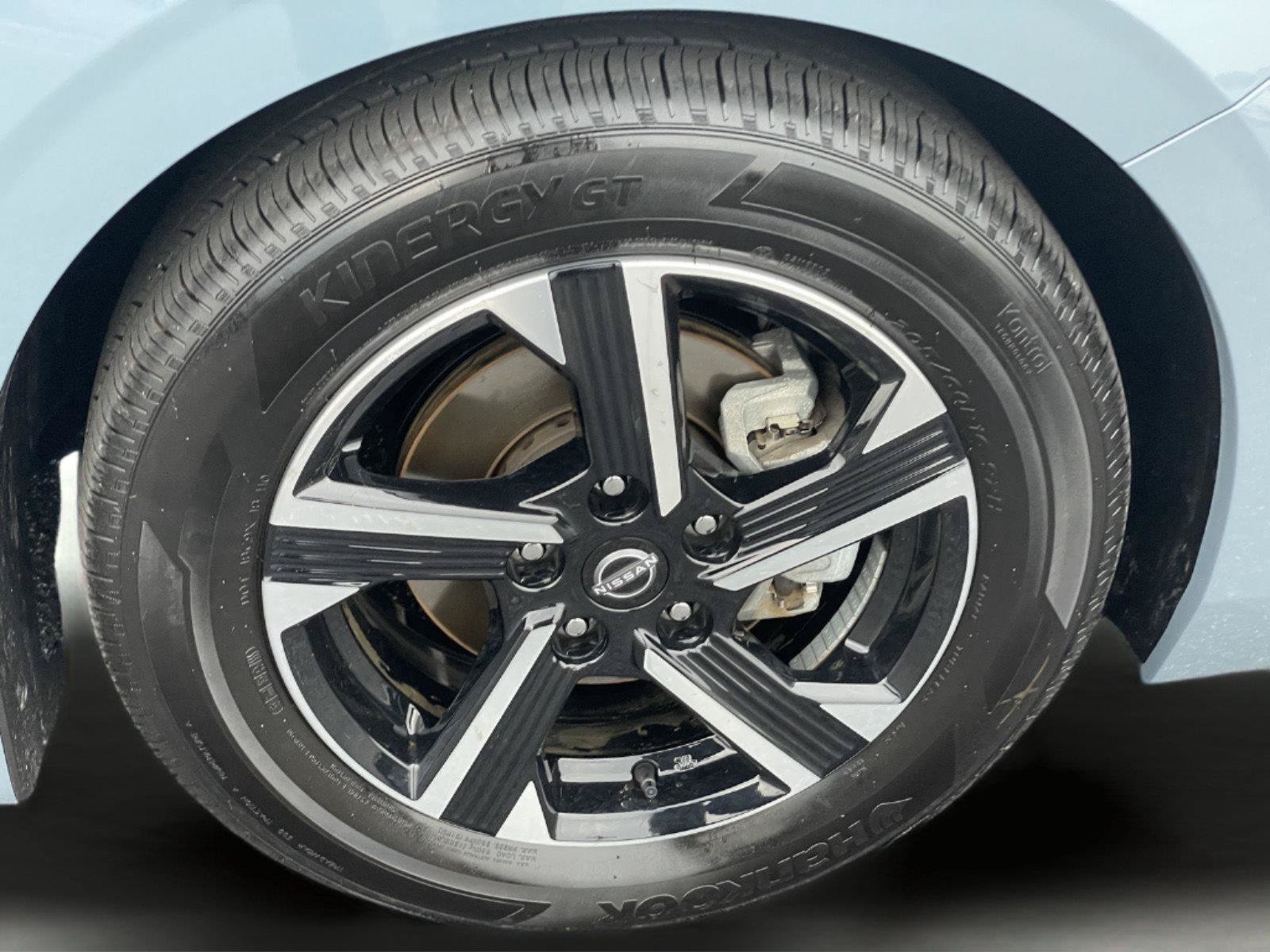 Used 2024 Nissan Sentra SV w/ All-Weather Package FWD image 37