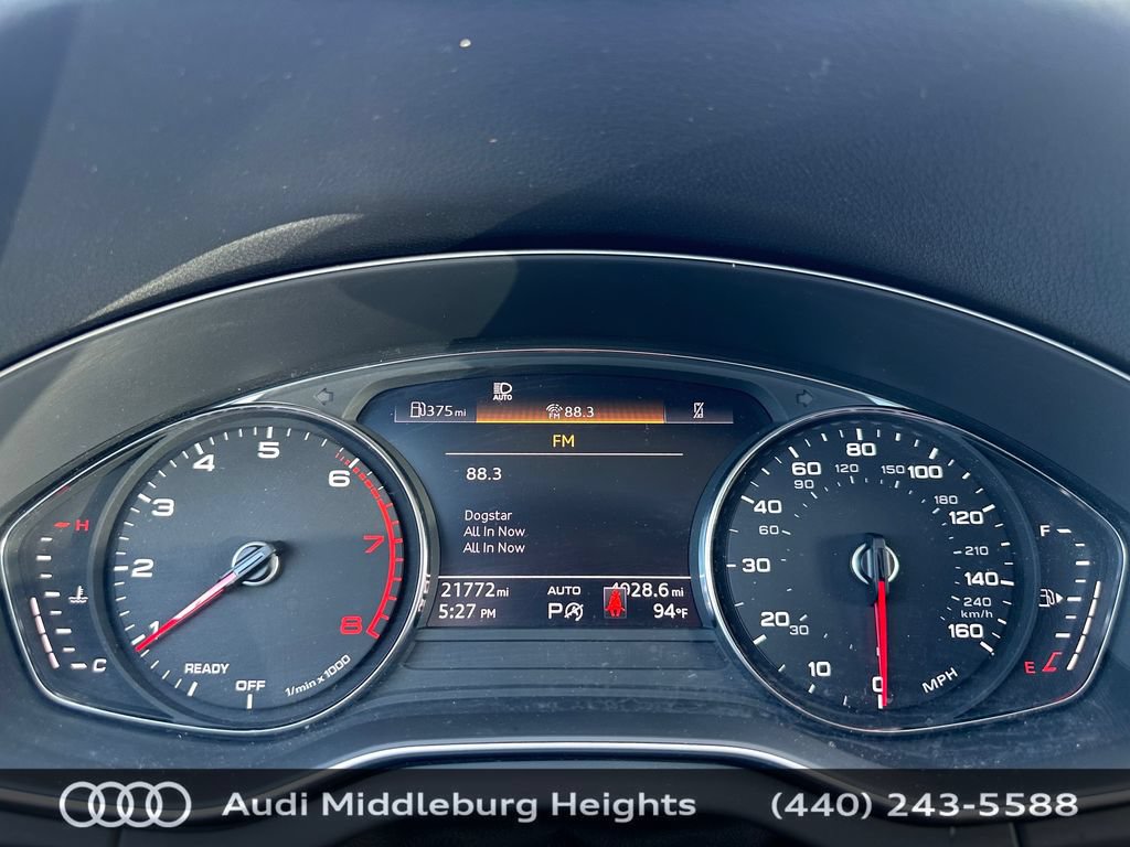 Used 2023 Audi Q5 2.0T Premium w/ Convenience Package AWD/4WD image 32