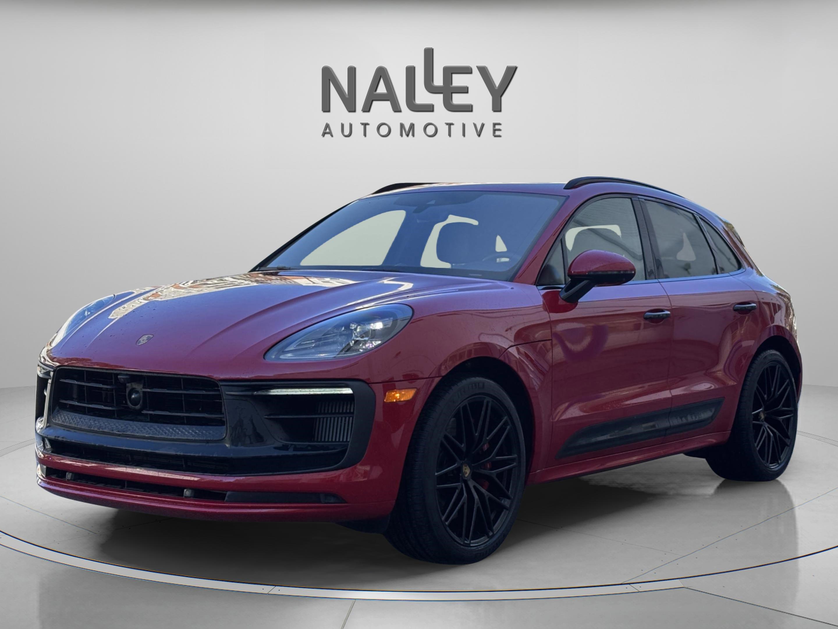 Used 2022 Porsche Macan GTS image 1