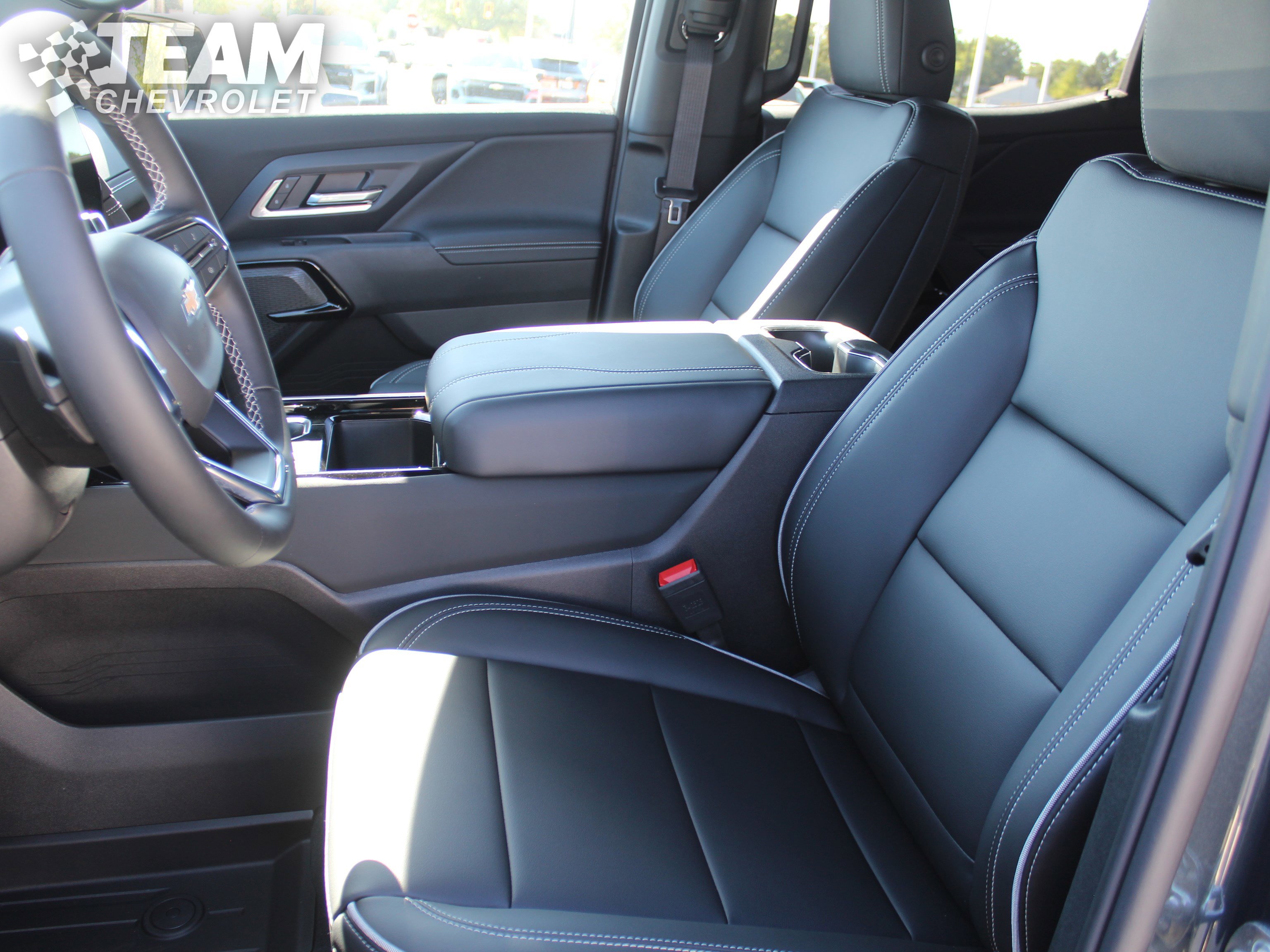 New 2026 Chevrolet Silverado EV LT image 11