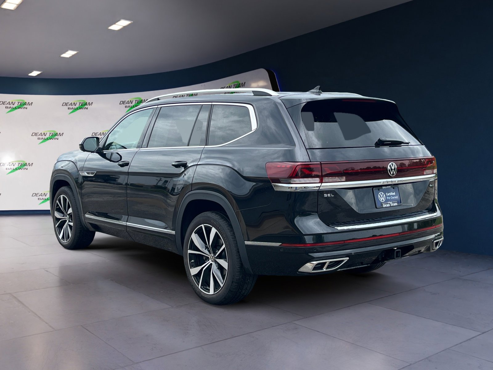 Certified 2025 Volkswagen Atlas SEL Premium R-Line AWD/4WD image 6