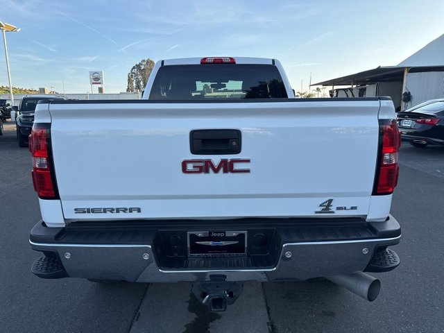 Used 2015 GMC Sierra 2500 SLE w/ SLE Preferred Package image 4