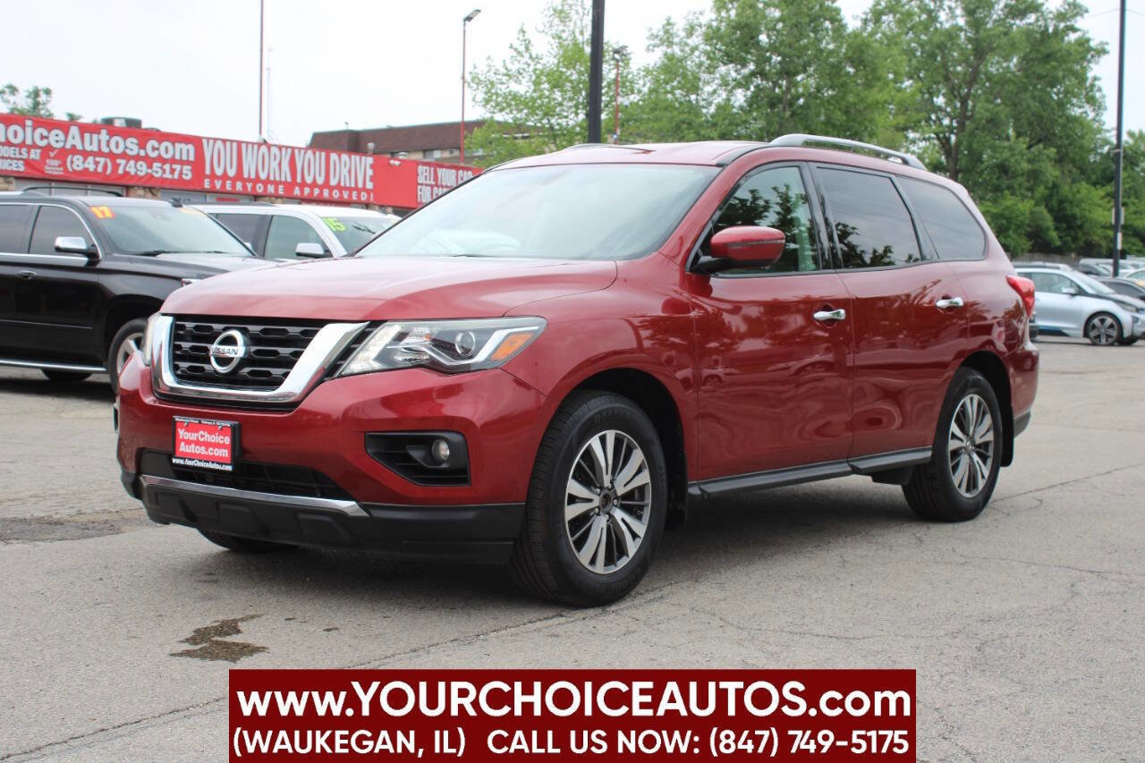 Used 2017 Nissan Pathfinder SV