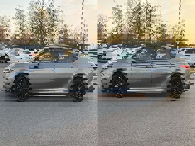 Used 2025 Toyota Camry SE image 6