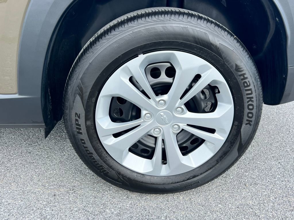 Certified 2024 Chevrolet Trax LS image 13