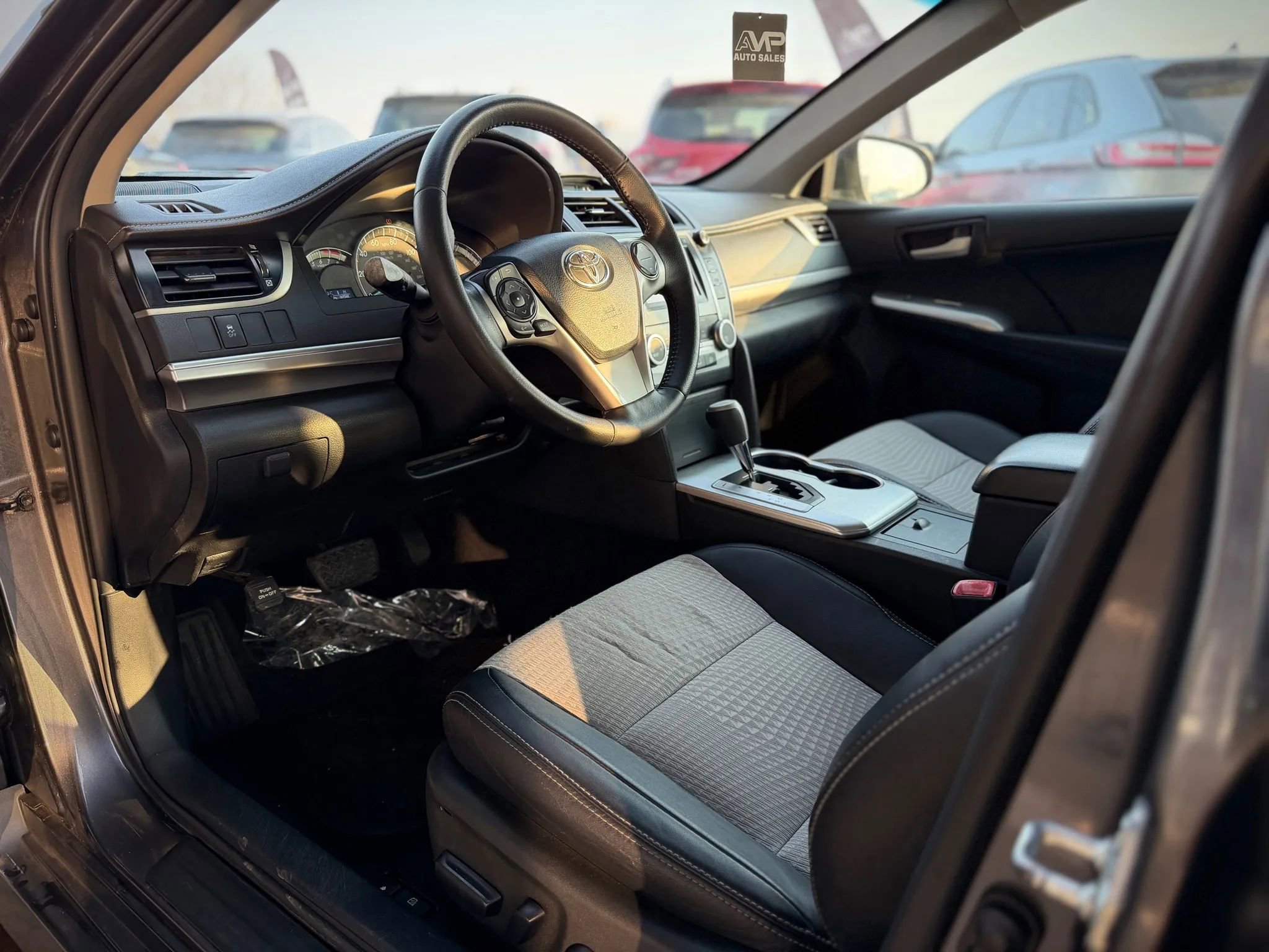 Used 2013 Toyota Camry SE image 8