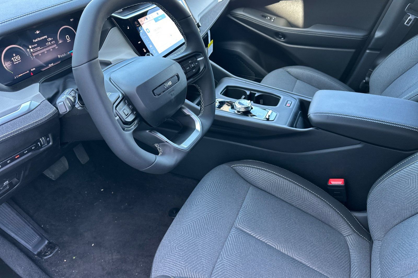 New 2026 Jeep Cherokee Laredo AWD/4WD image 7