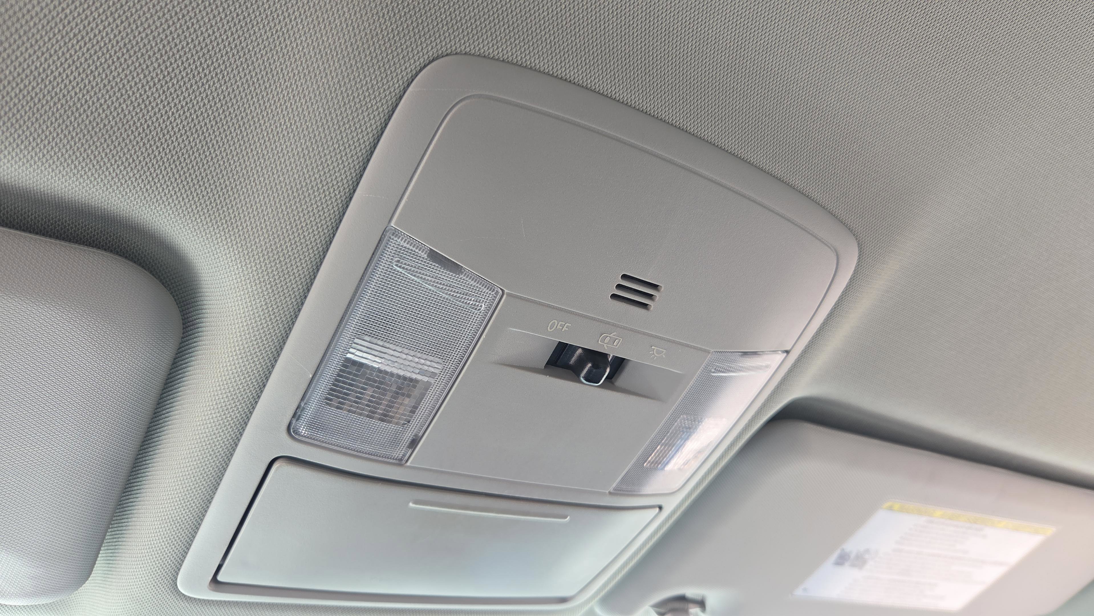 Used 2016 Toyota RAV4 LE image 33