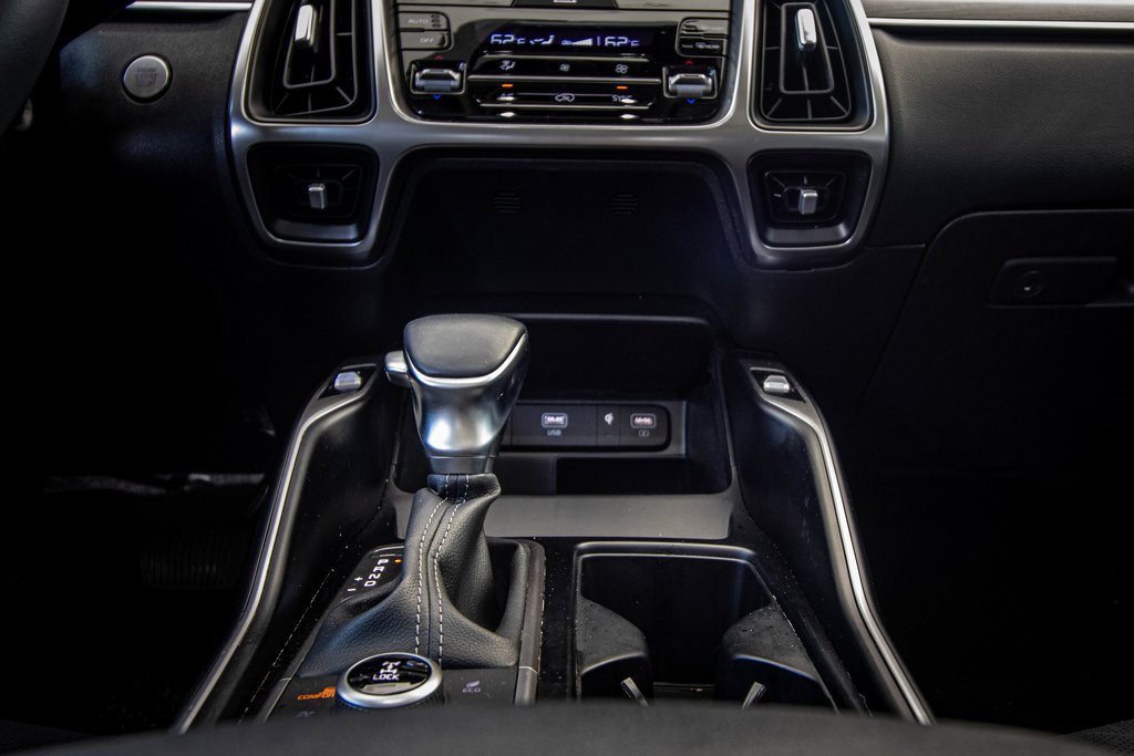 Used 2023 Kia Sorento S w/ Panoramic Sunroof Package image 34