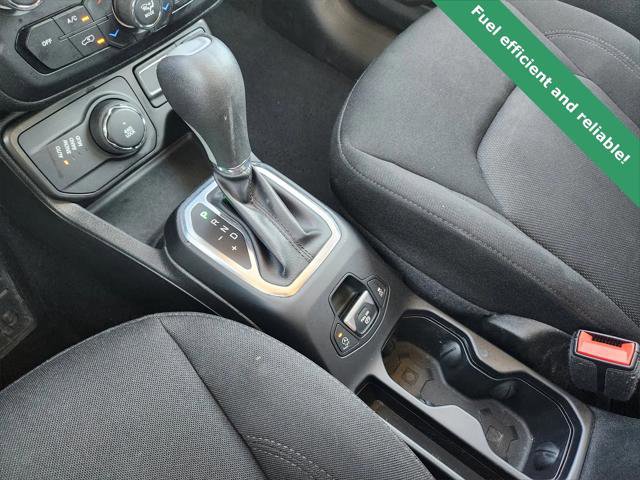 Certified 2023 Jeep Renegade Latitude image 20