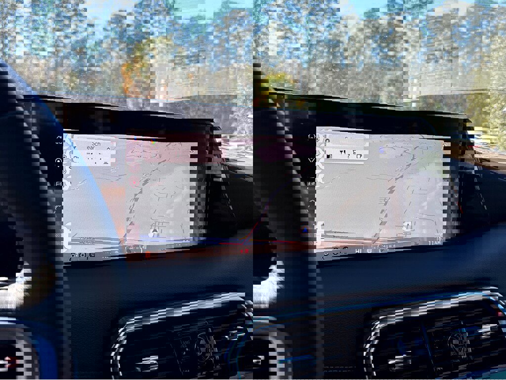 New 2026 Nissan Armada SL image 10