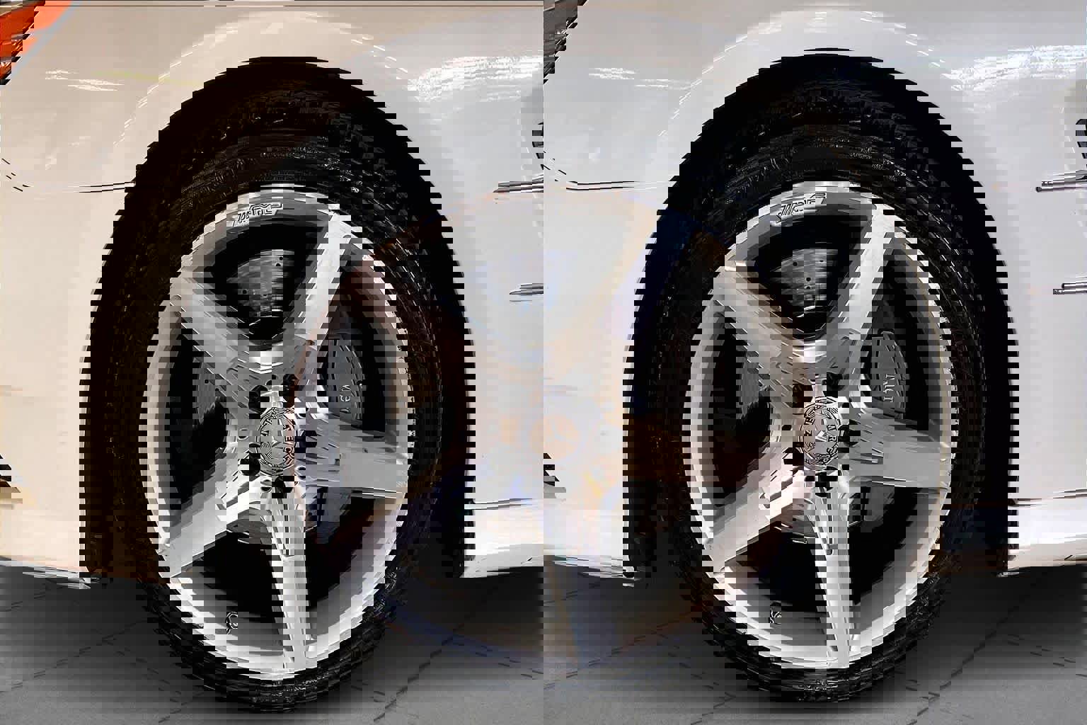 Used 2016 Mercedes-Benz SL 550 image 9