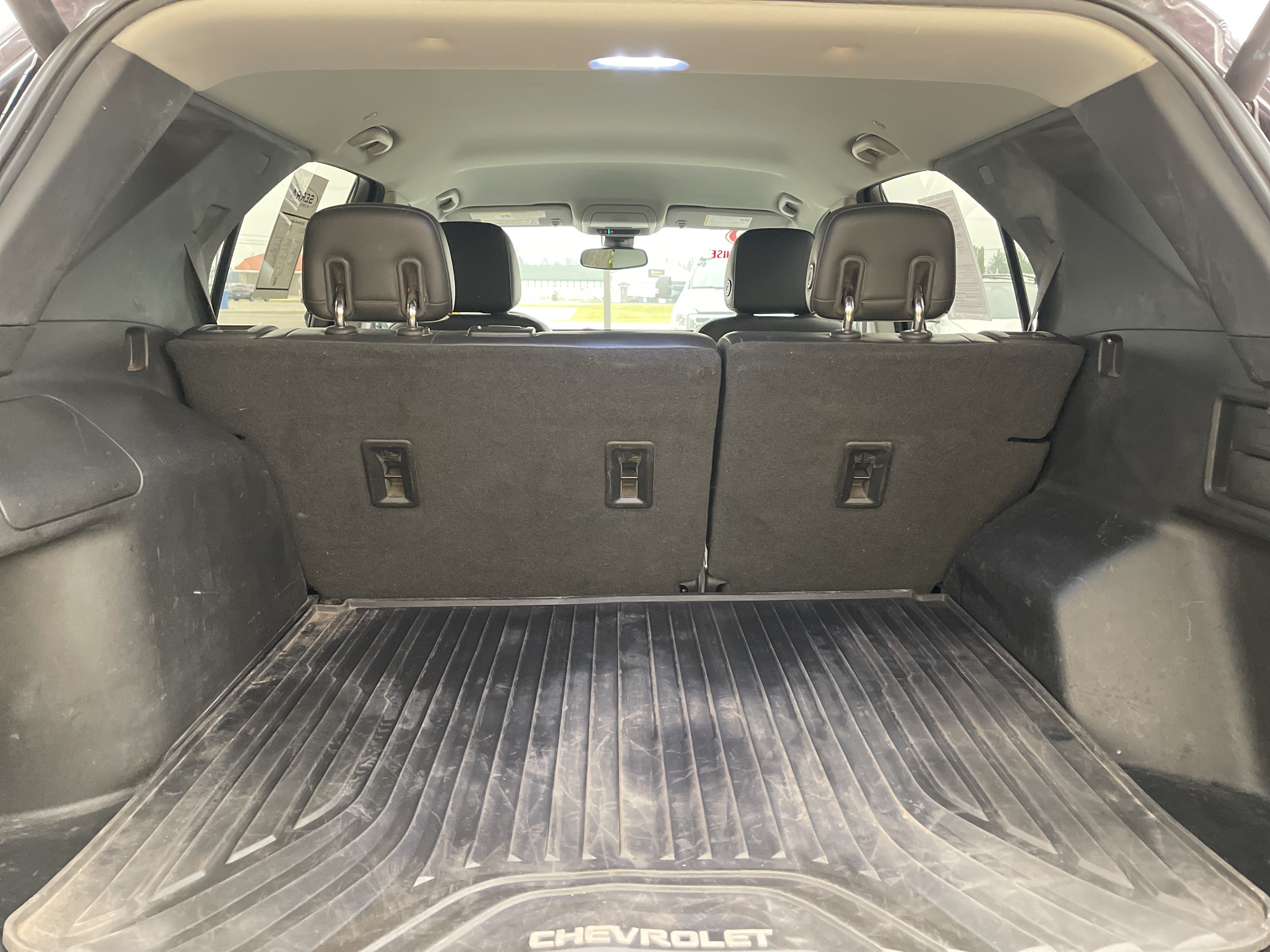 Used 2020 Chevrolet Equinox Premier AWD/4WD image 9