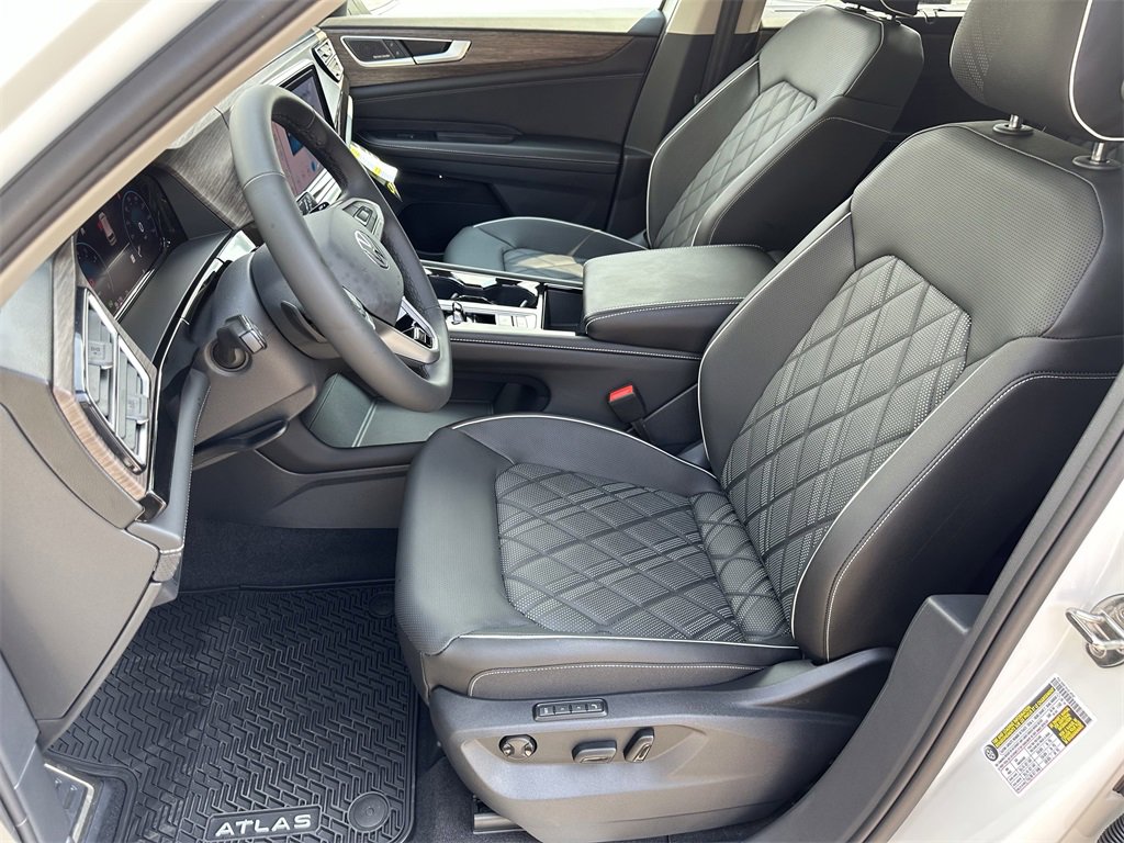 New 2026 Volkswagen Atlas SEL Premium R-Line image 12