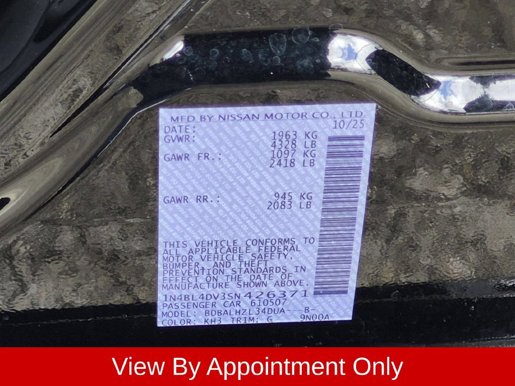 Used 2025 Nissan Altima 2.5 SV FWD image 35