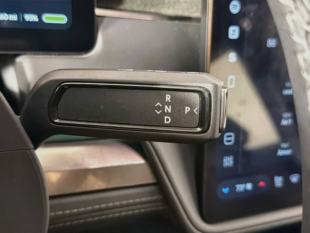 Used 2025 Rivian R1S Adventure AWD/4WD image 17