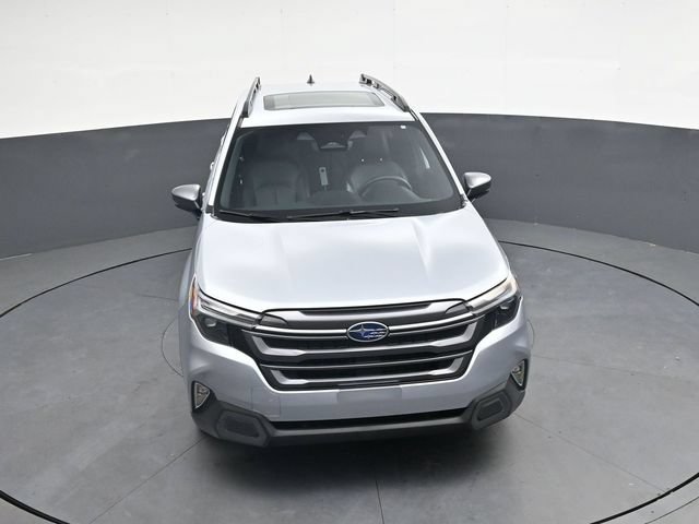 Used 2025 Subaru Forester Limited AWD/4WD image 29