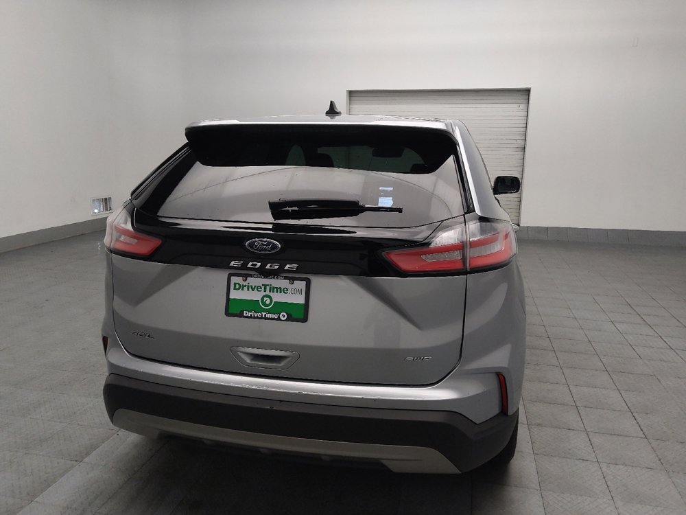 Used 2024 Ford Edge SEL image 7
