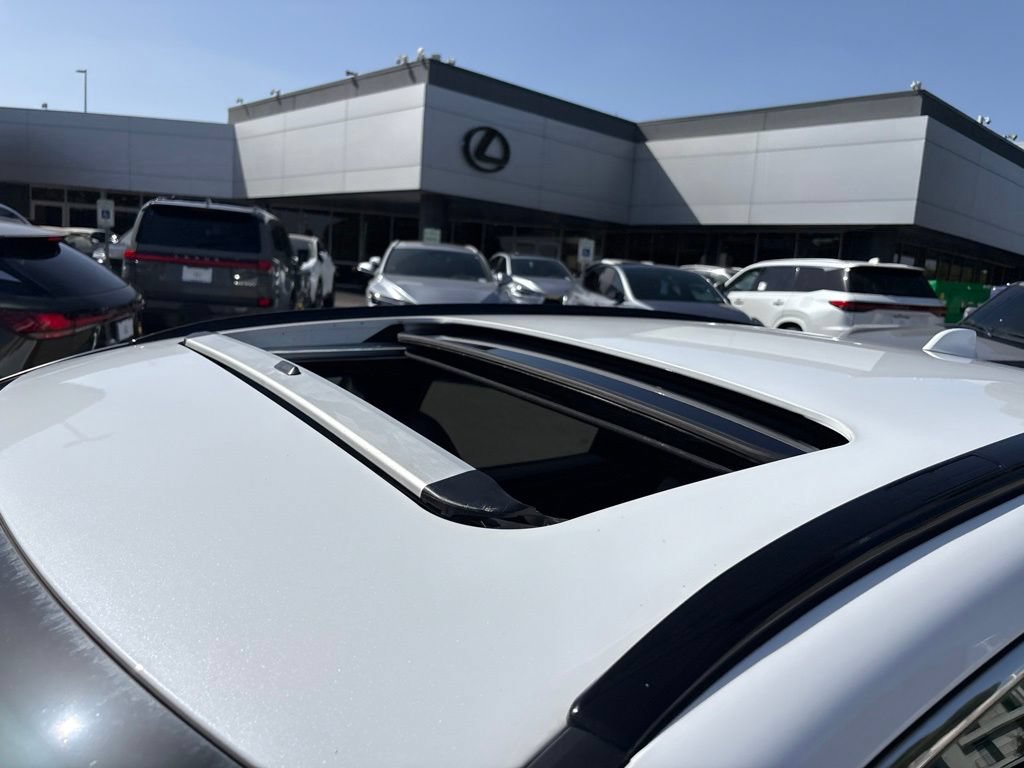 Used 2024 Lexus RX 350 F Sport w/ Convenience Package AWD/4WD image 10