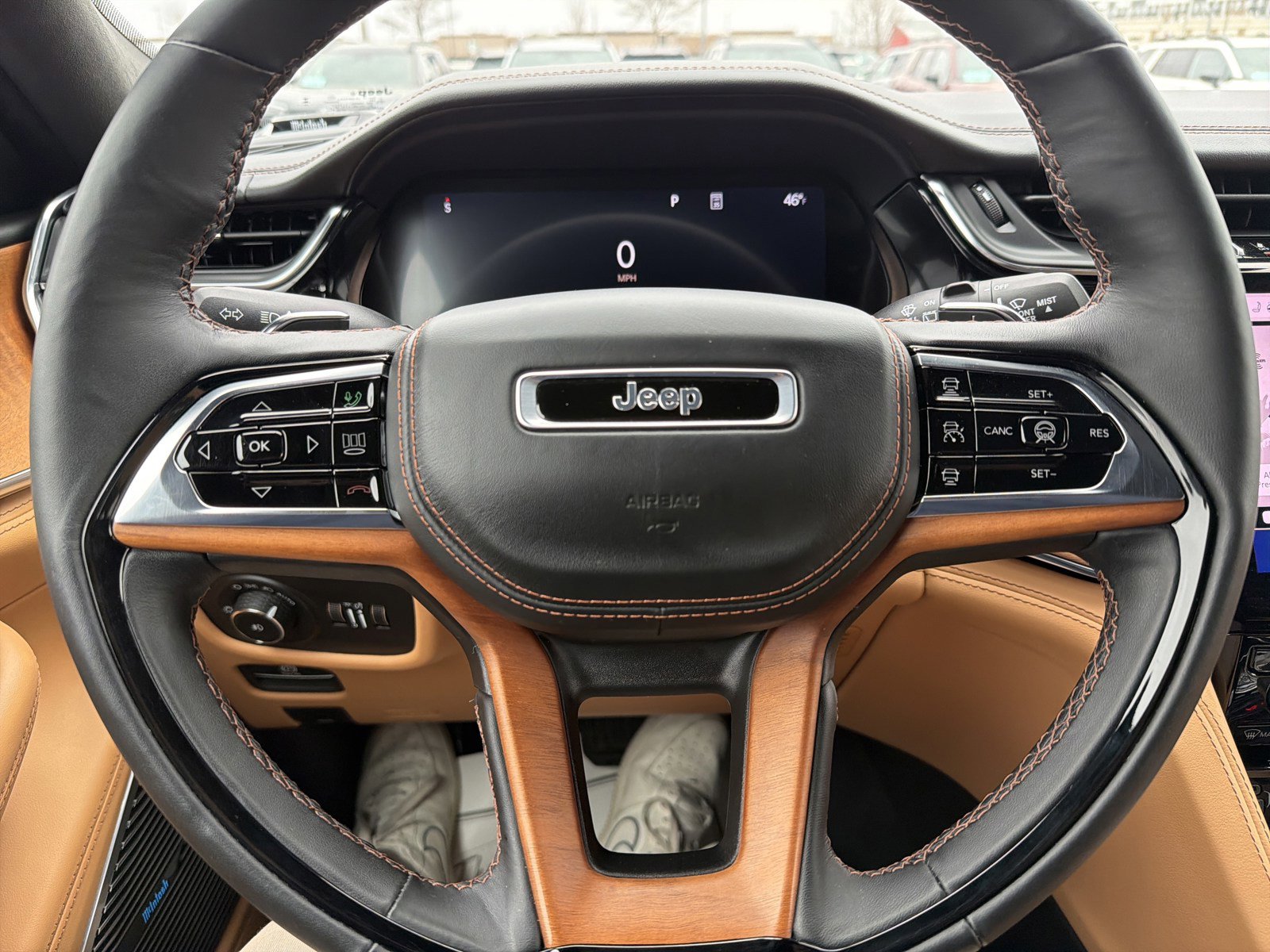 Used 2025 Jeep Grand Cherokee L Summit image 25