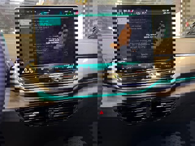 New 2025 Volkswagen ID.4 Pro S Plus image 17