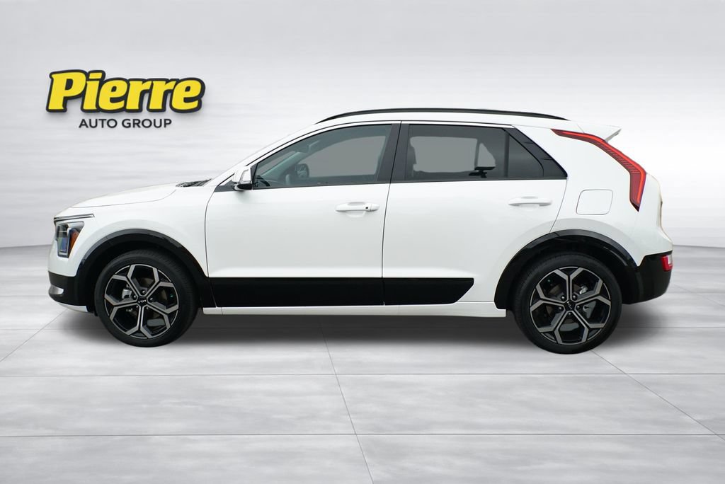 Used 2025 Kia Niro EX Touring FWD image 4