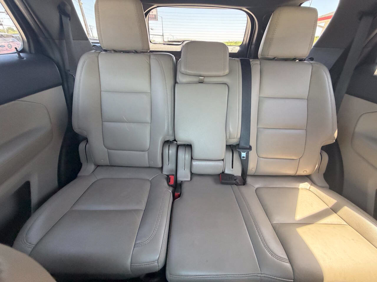Used 2014 Ford Explorer Limited AWD/4WD image 25