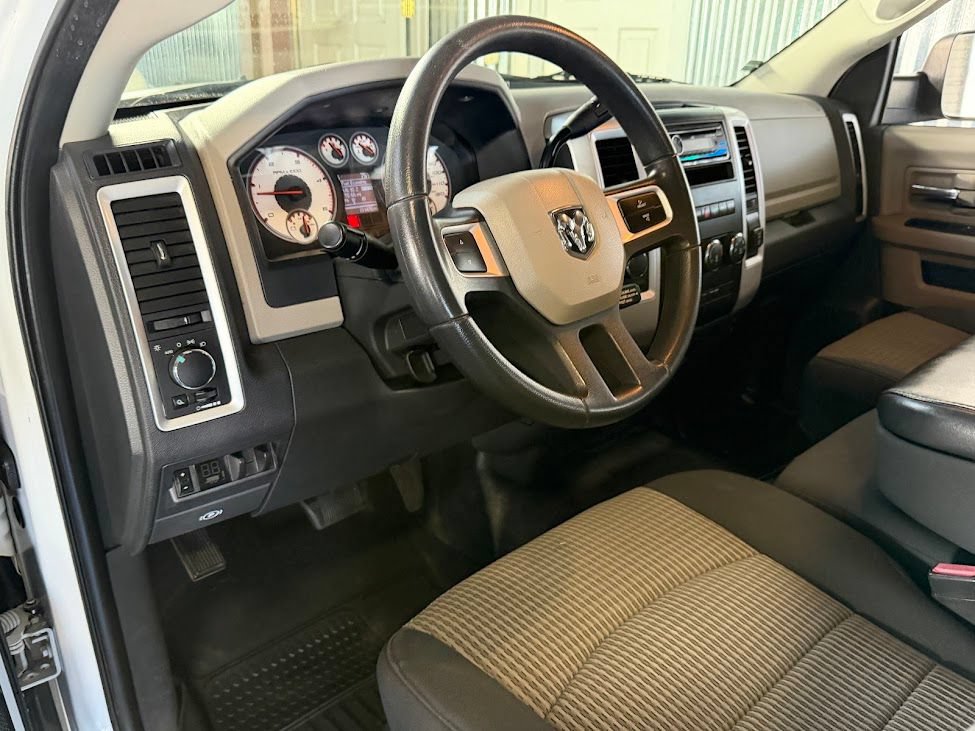 Used 2011 RAM 3500 SLT w/ Protection Group AWD/4WD image 11