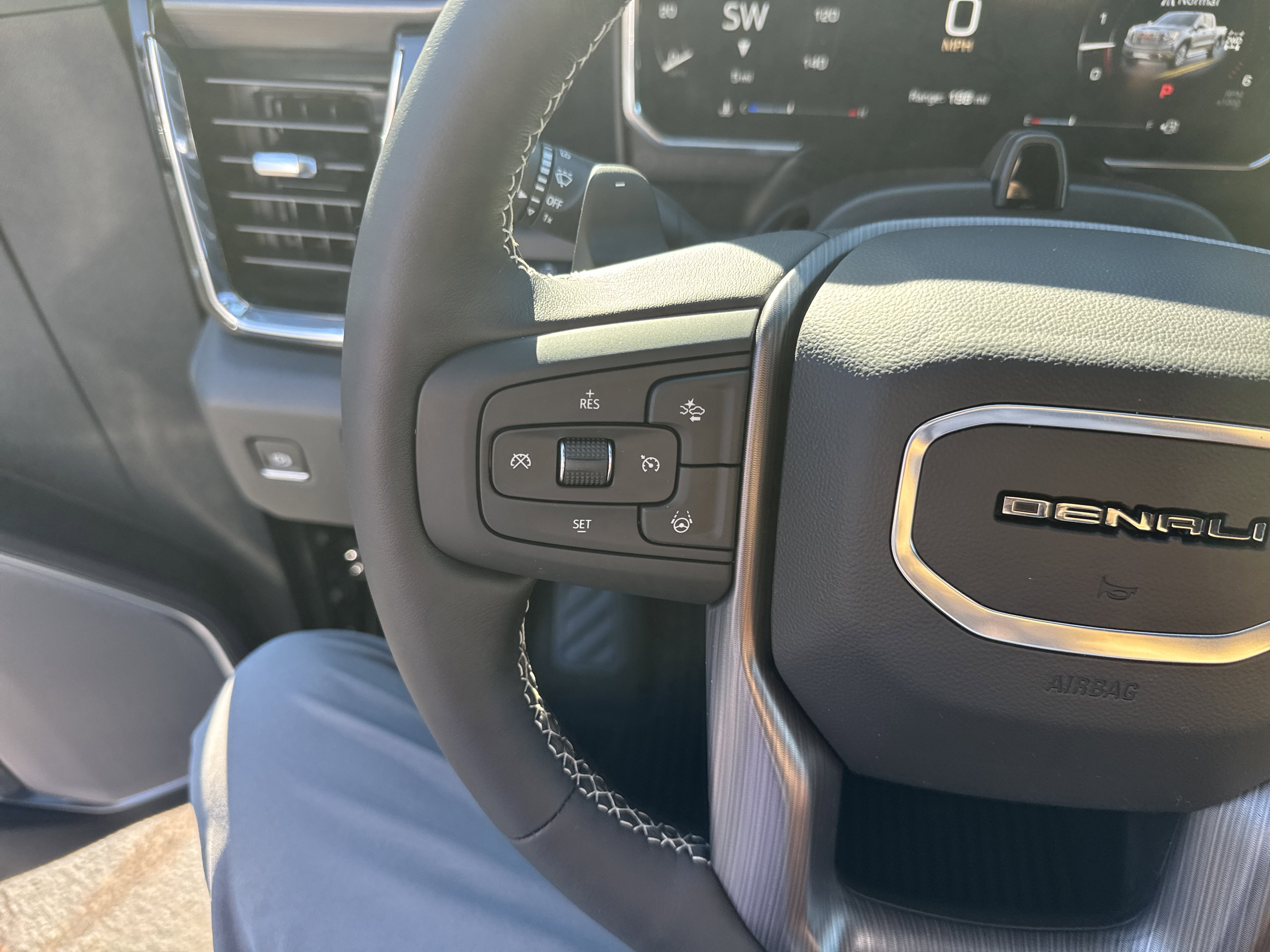 New 2026 GMC Sierra 1500 Denali Ultimate image 18