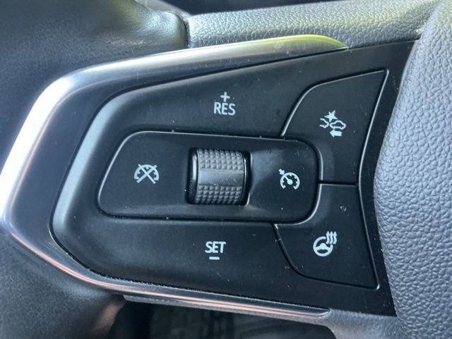 Used 2025 Chevrolet TrailBlazer ACTIV w/ Convenience Package AWD/4WD image 9