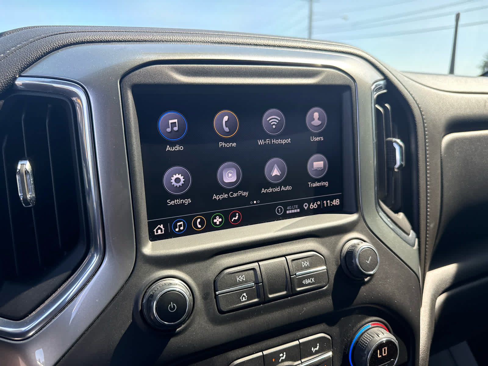 Certified 2020 Chevrolet Silverado 1500 LTZ AWD/4WD image 19