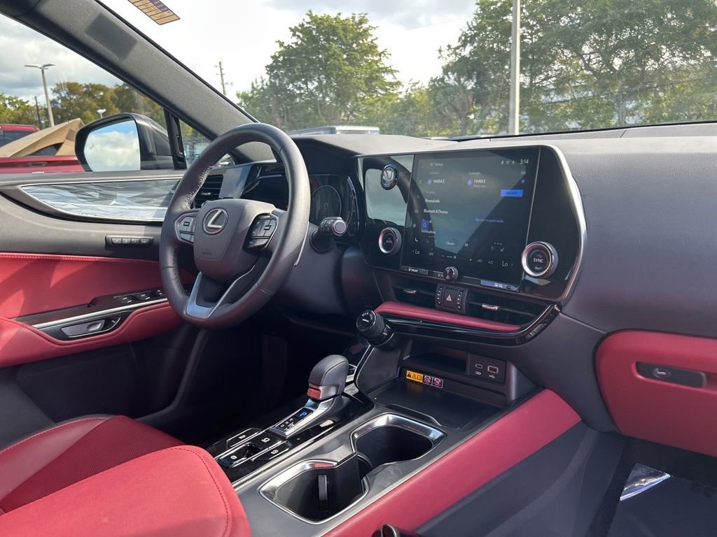 Used 2025 Lexus NX 250 FWD w/ Premium Package image 25