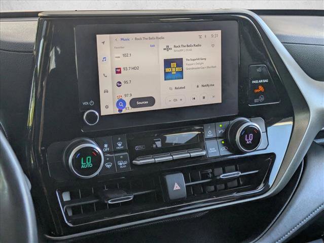 Used 2024 Toyota Highlander LE image 14