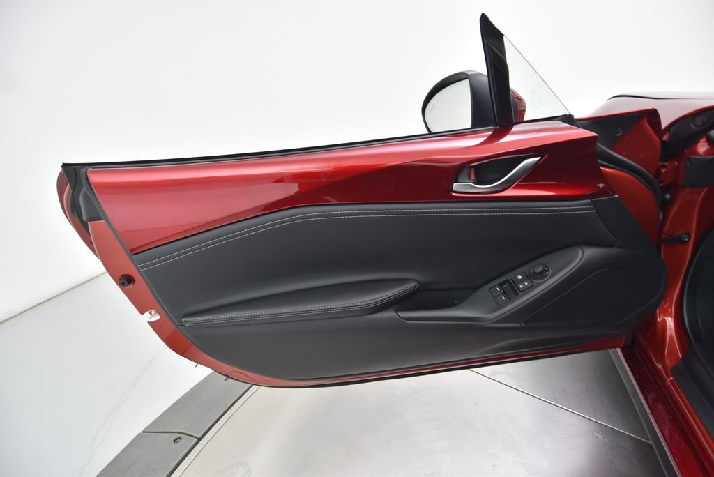 New 2026 MAZDA MX-5 Miata Grand Touring w/ Weather Package RWD image 37