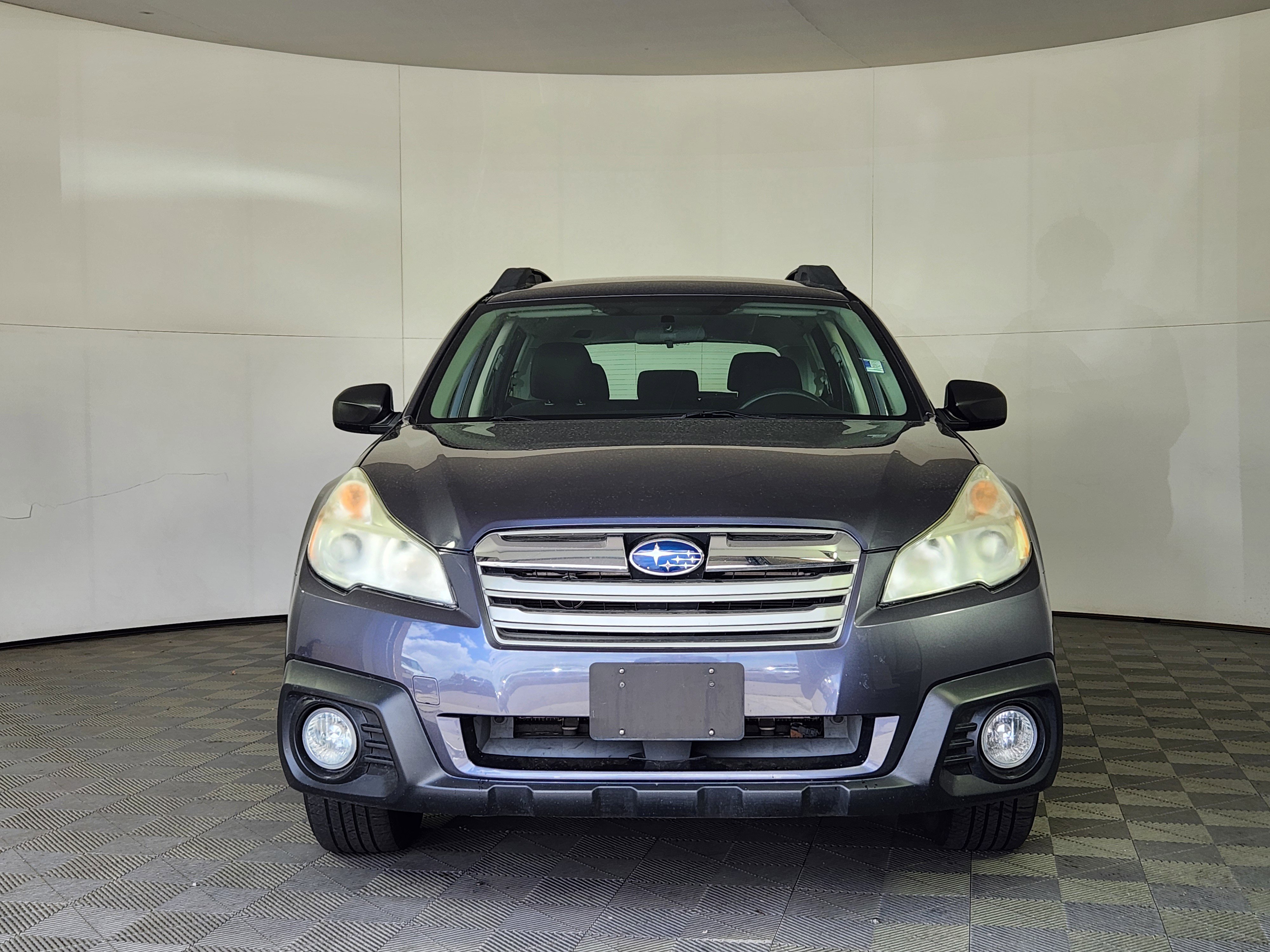 Used 2014 Subaru Outback 2.5i AWD/4WD image 2
