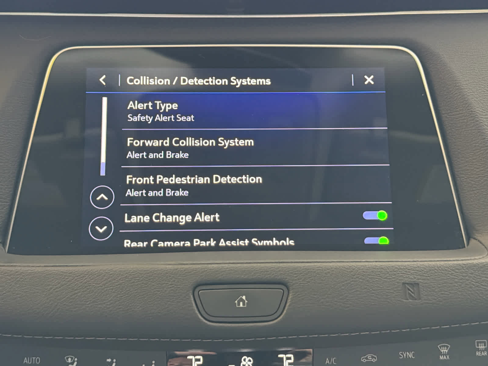 Used 2021 Cadillac XT4 Premium Luxury FWD image 49