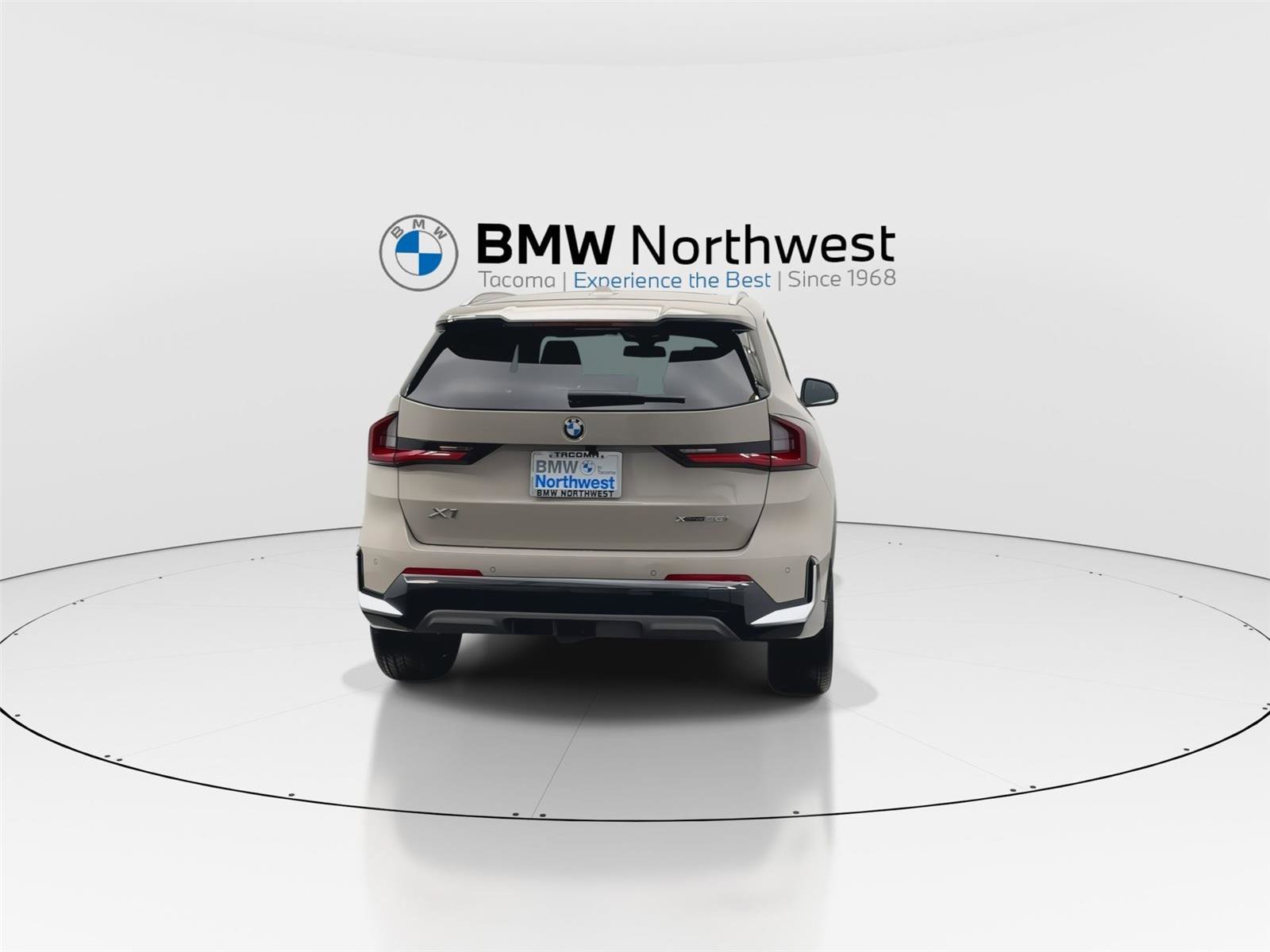 New 2026 BMW X1 xDrive28i w/ Technology Package image 2