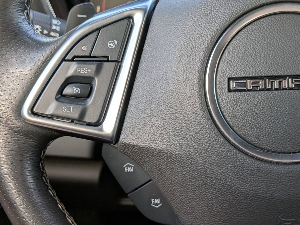 Used 2020 Chevrolet Camaro SS RWD image 24