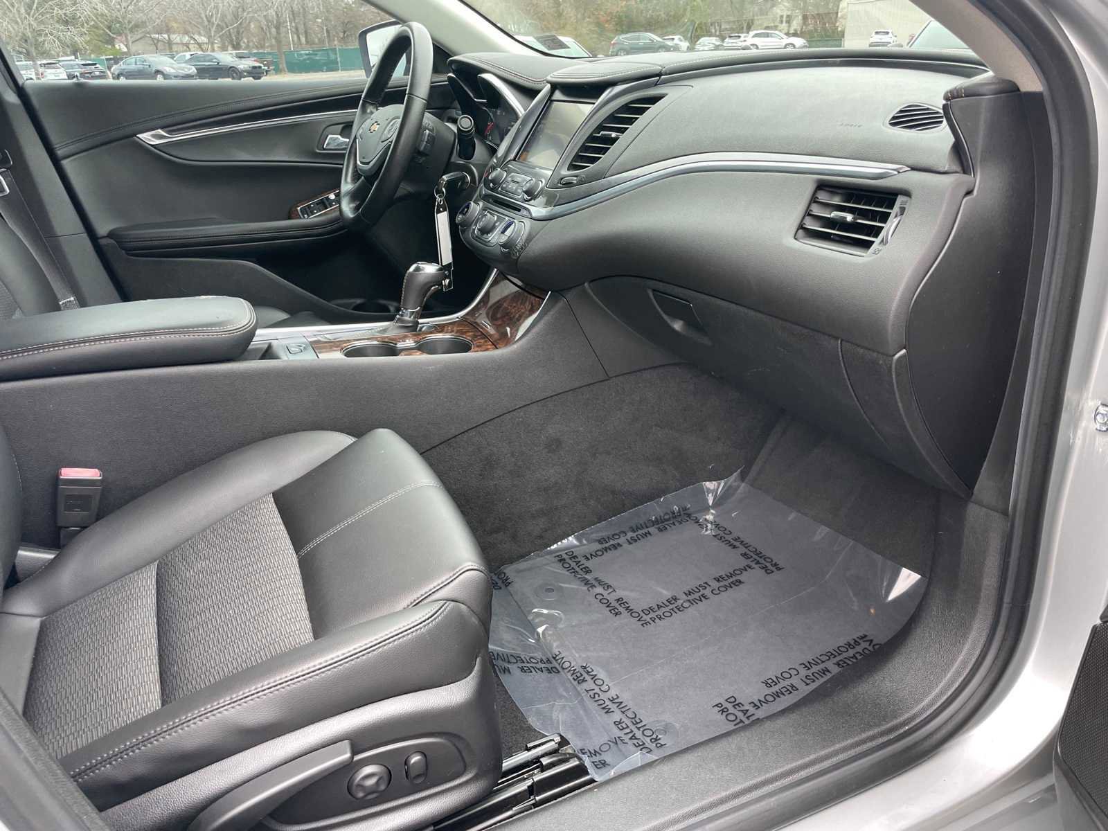 Used 2014 Chevrolet Impala LT image 22