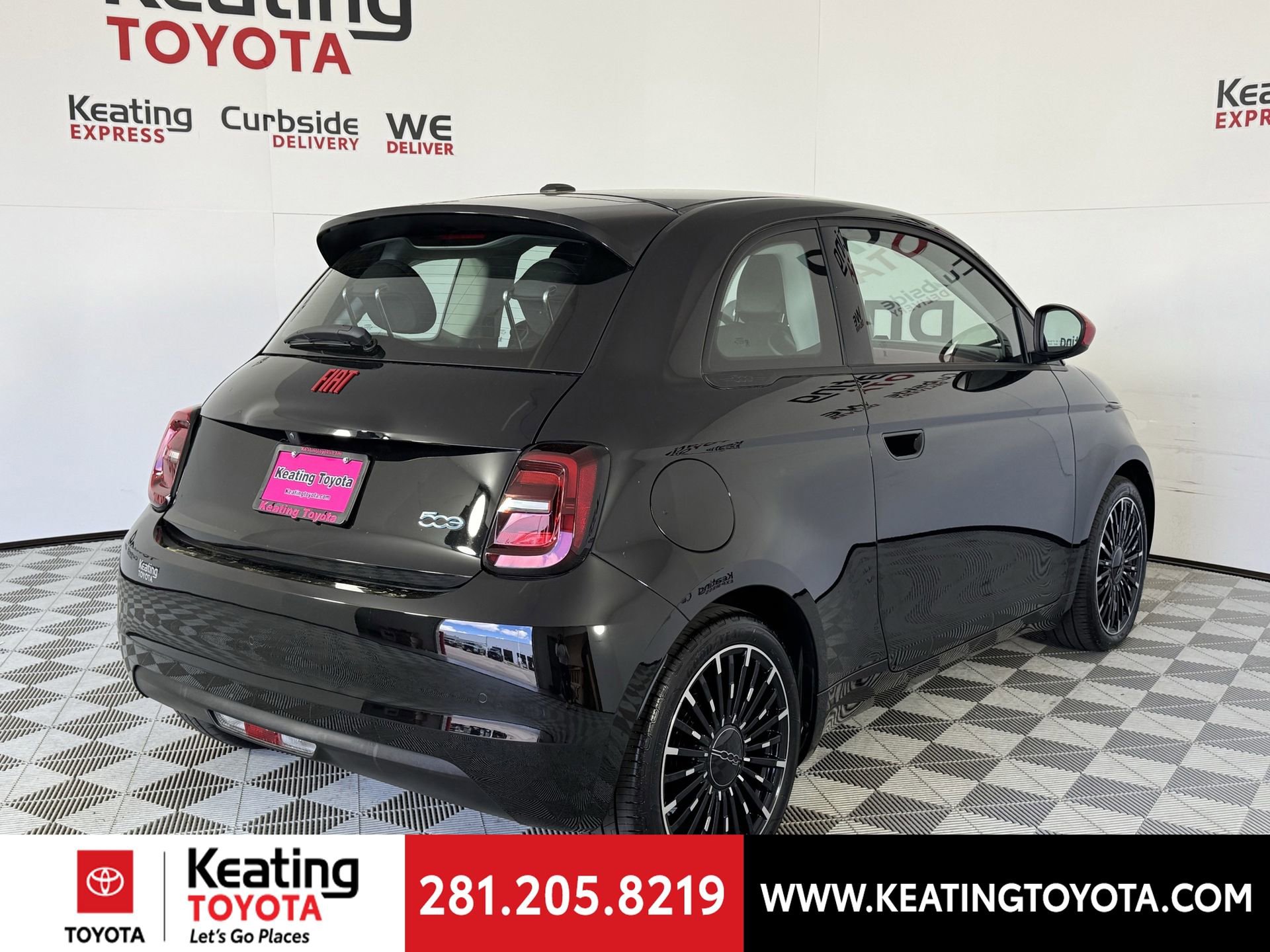 Used 2024 FIAT 500 e (RED) image 5