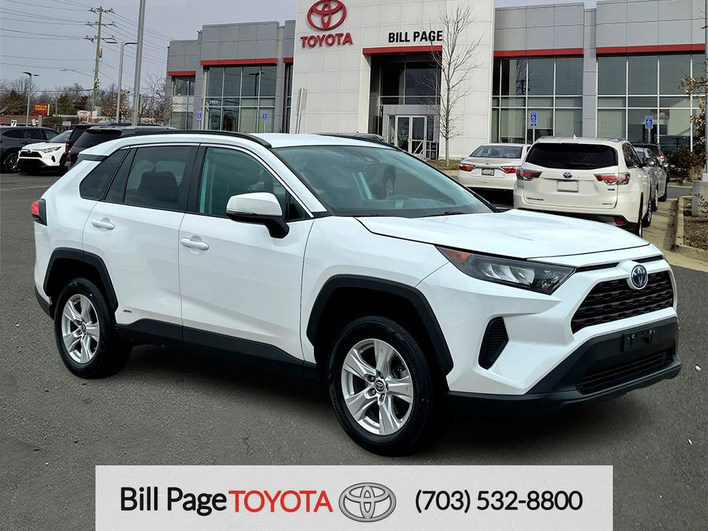 Used 2021 Toyota RAV4 LE AWD/4WD image 1