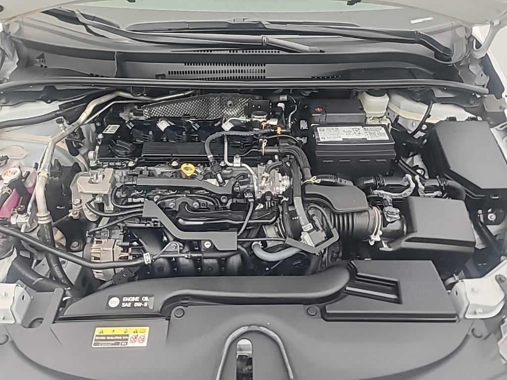 Used 2025 Toyota Corolla LE FWD image 38