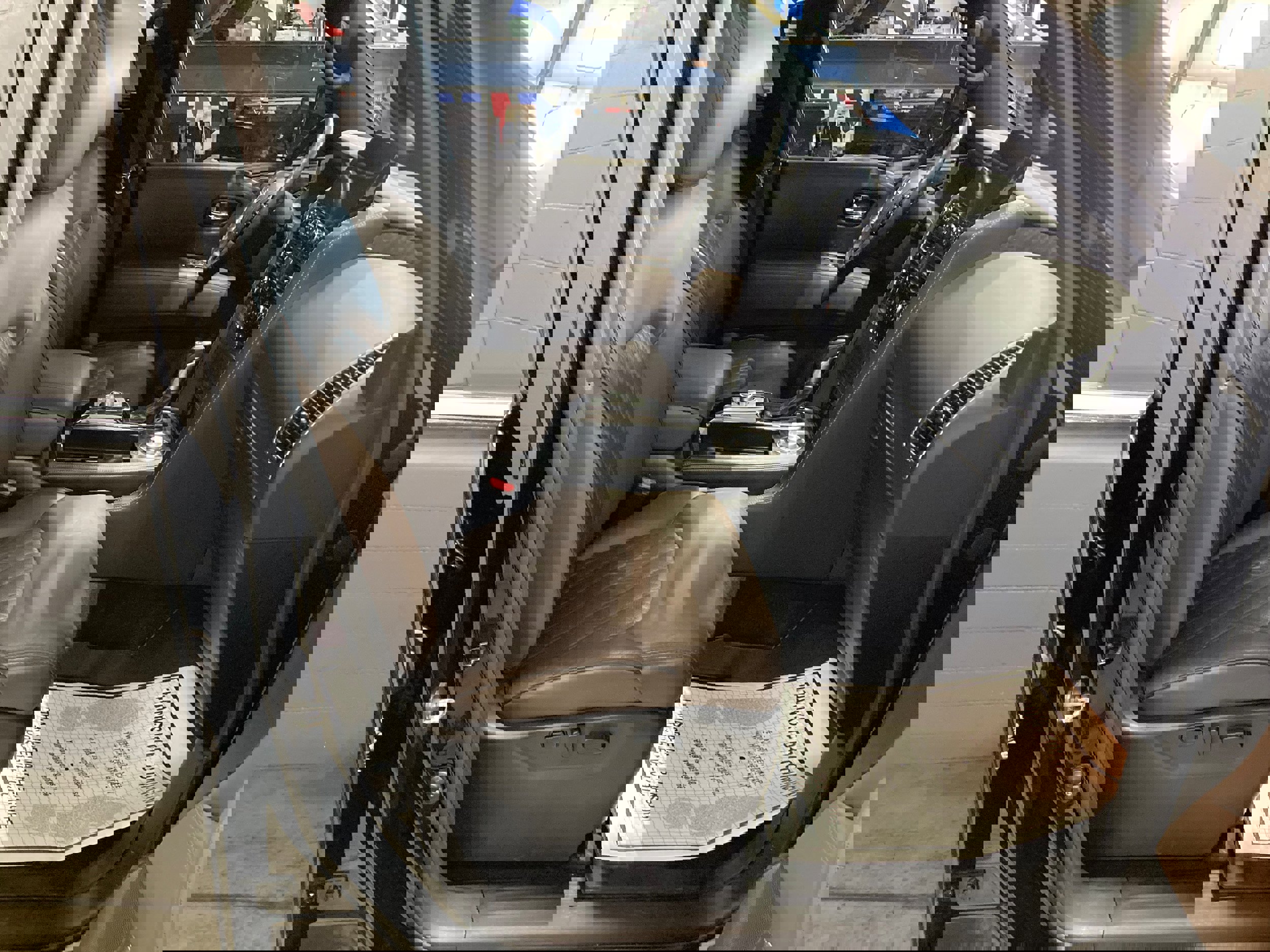 Used 2022 Nissan Armada Platinum w/ Captain's Chairs Package image 4