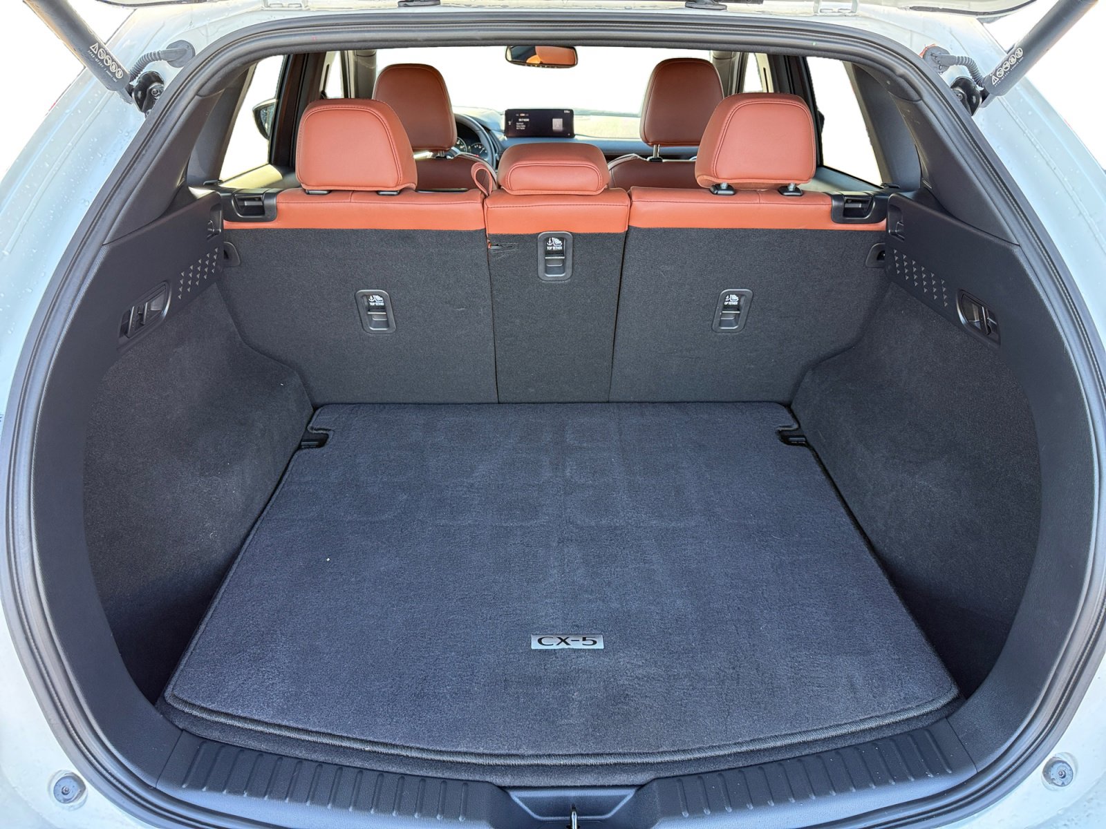 Certified 2024 MAZDA CX-5 Carbon Edition image 17