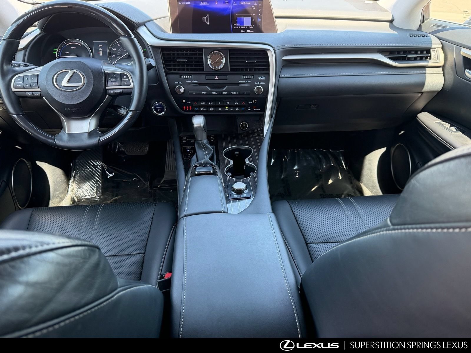 Used 2017 Lexus RX 450h AWD w/ Luxury Package image 18