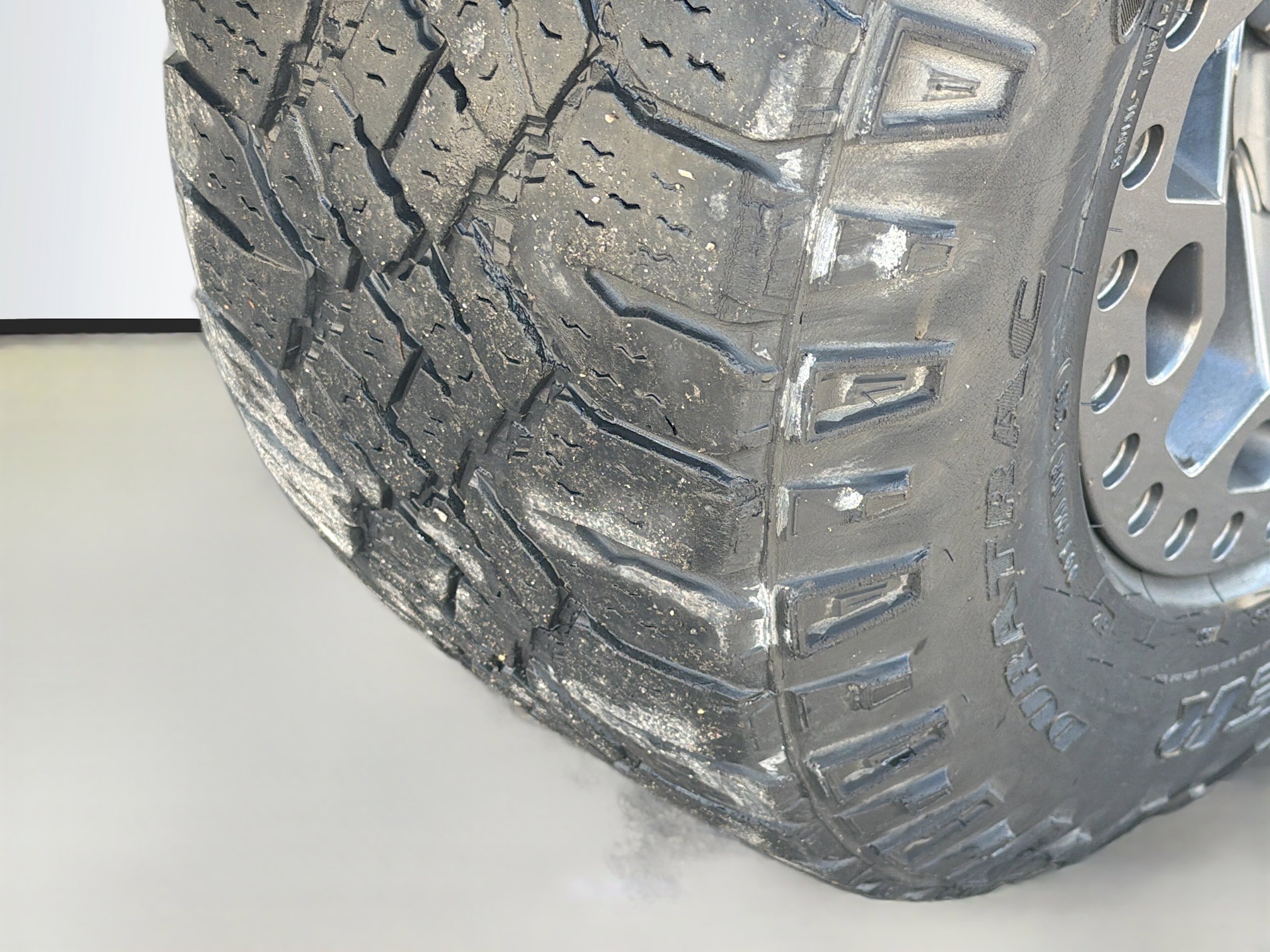 Used 2023 Jeep Wrangler Sport S image 43