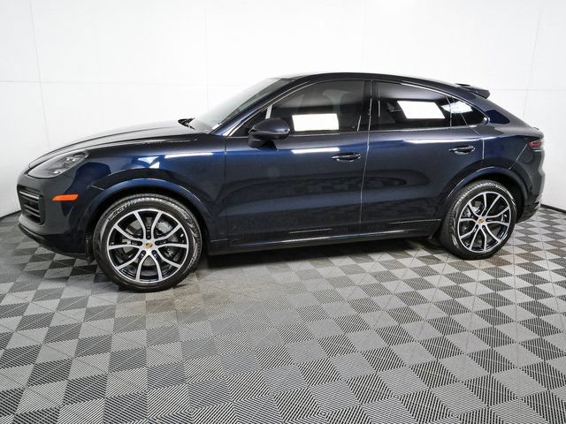Certified 2023 Porsche Cayenne S AWD/4WD image 2